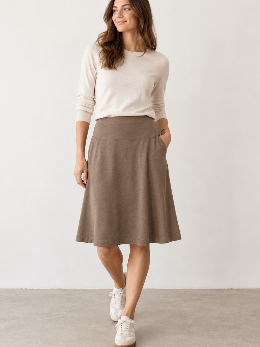 Woolx Marilyn A-Line Knee Skirt in Taupe